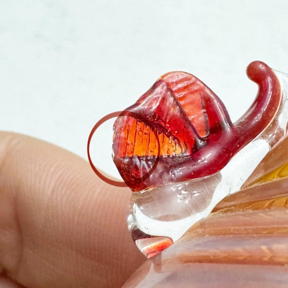 Gorgeous Vintage Hand Blown Art Glass Cranberry Swirl  Salt & Pepper Shakers - Picture 8 of 12